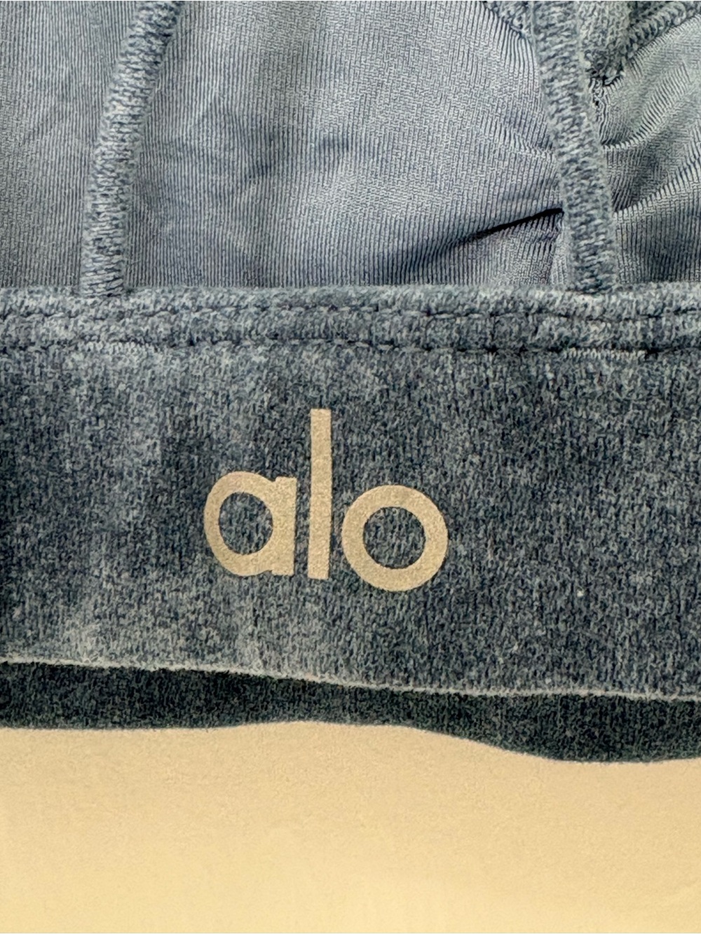 Alo Yoga Sunny Strappy Bra Light Support Sz XS Indigo Acid EUC - Picture 6 of 7